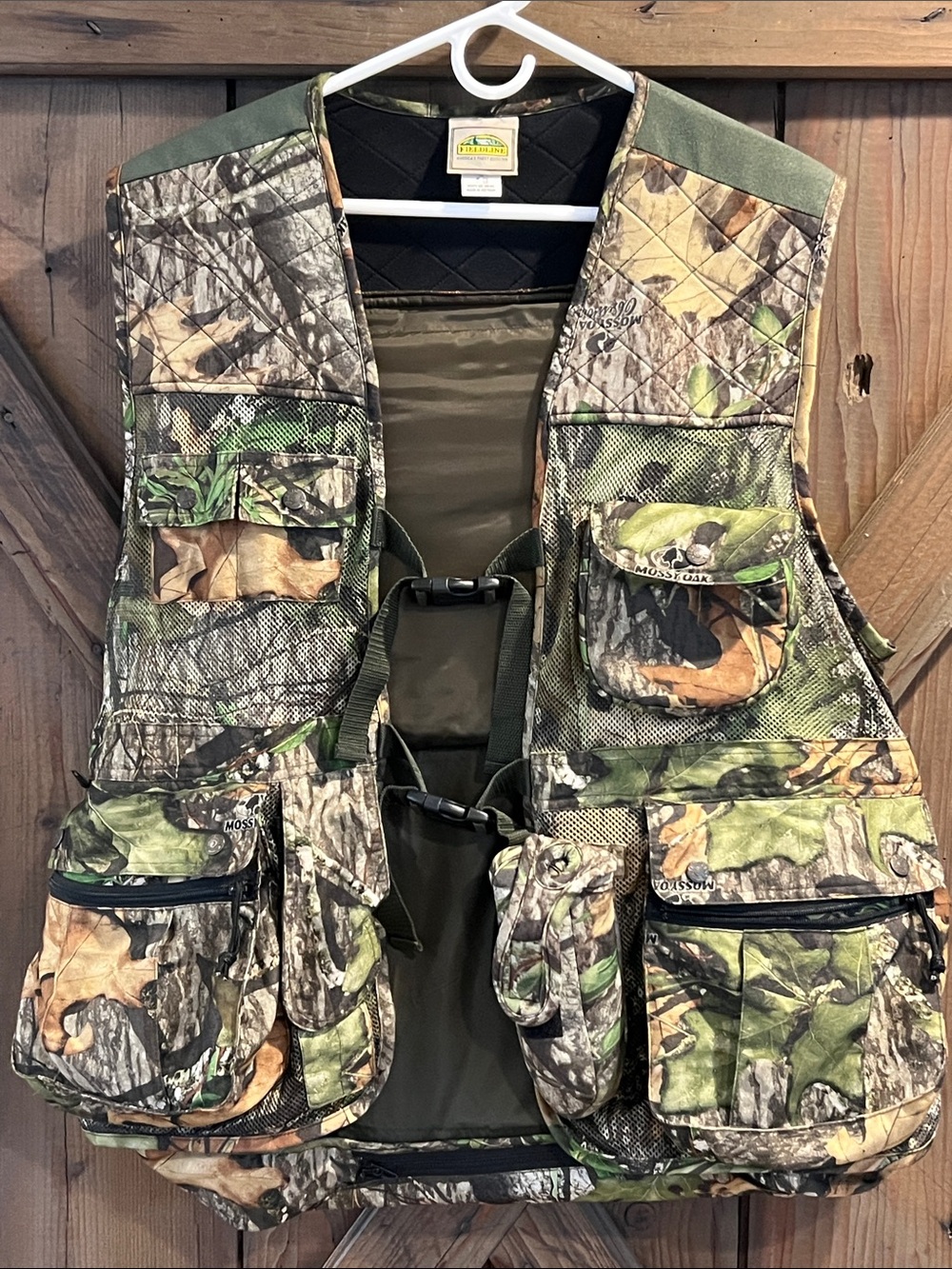 Fieldline Hunting Vest Mens M/L 38-44 Camo Multicolor Mossy Oak Camo w/seat.